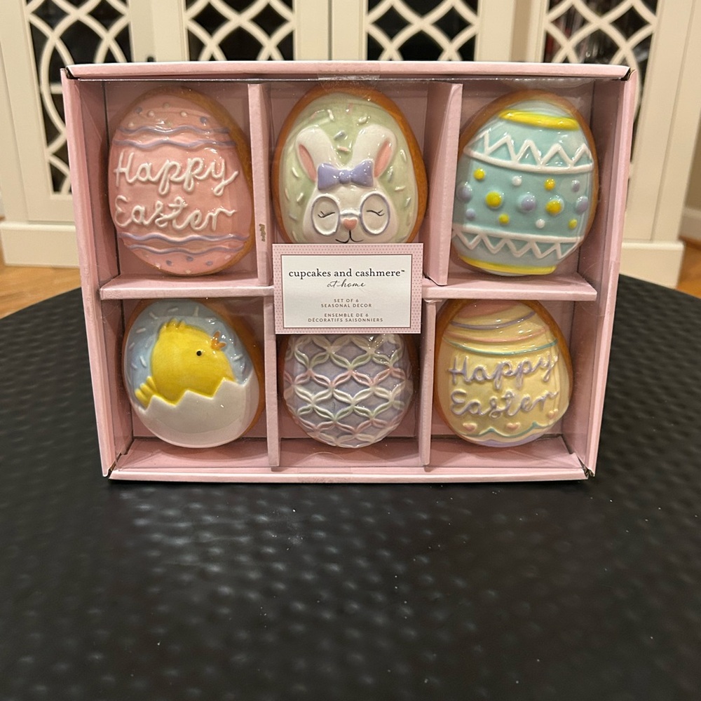 Cupcakes & Cashmere Set of 6 Ceramic Easter Egg Frosted Sugar Cookies Decor New